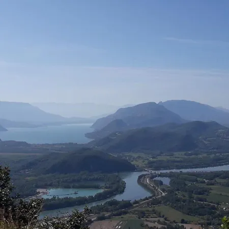 Le Perle D Eau 3 Etoiles Grand Port A Aix Les Bains Apartmán *