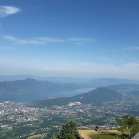 Le Perle D Eau 3 Etoiles Grand Port A Aix Les Bains
